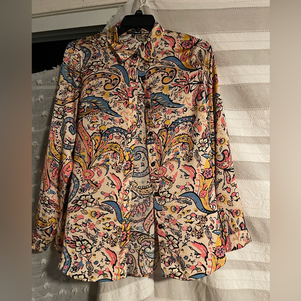Fashion nova multi color button up shirt
